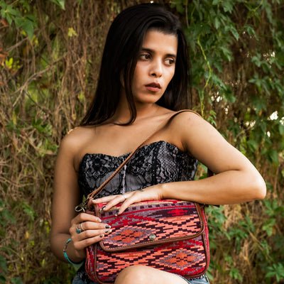 Xion Wrislet Bag