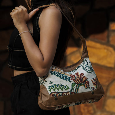 Immy Wrislet Bag