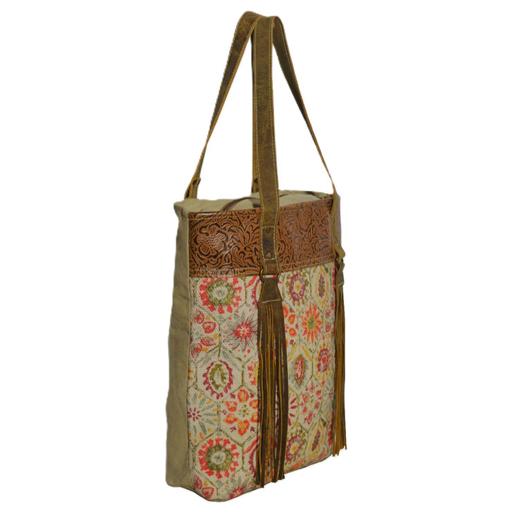 Slidy Tote Bag
