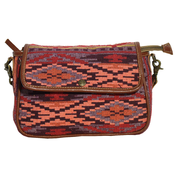 Xion Wrislet Bag
