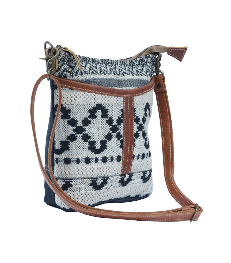 Sholk Shoulder Bag