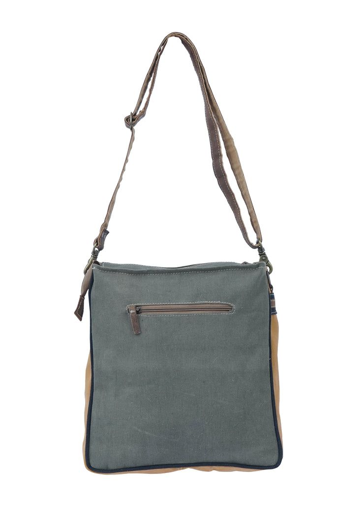Lulo Shoulder Bag