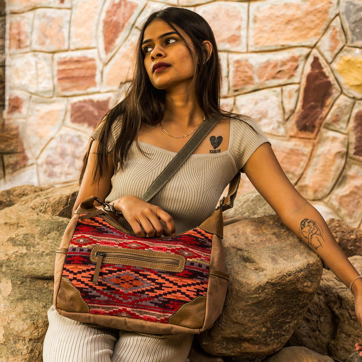 Yedo Shoulder Bag