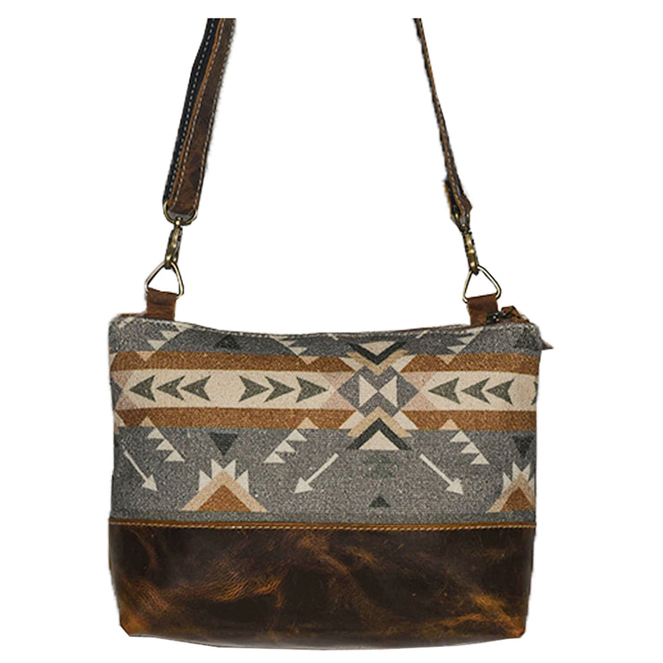 Bizzy Crossbody Bag