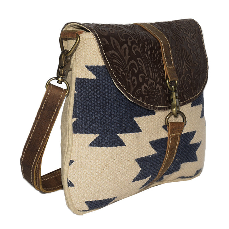 Dazzy Crossbody Bag
