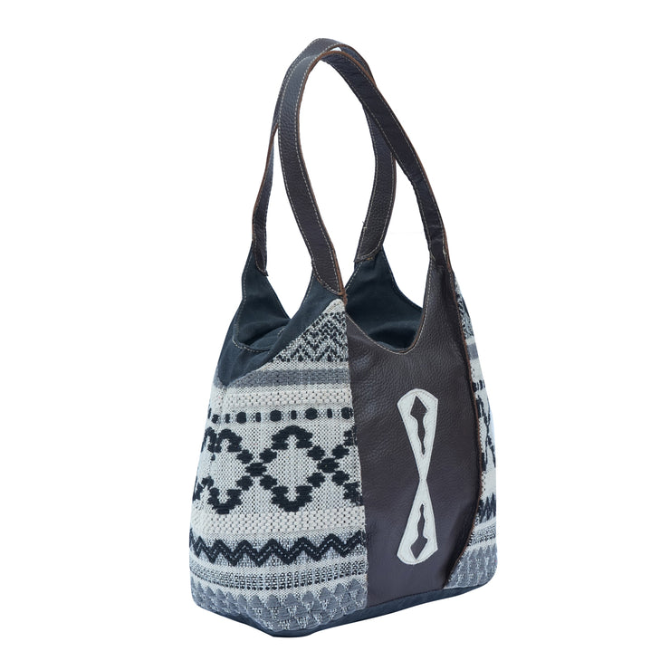Csedar Messenger Bag