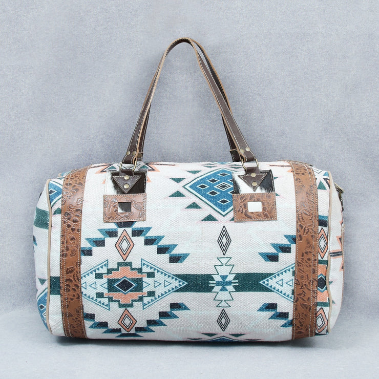 Jijok Duffle Bag