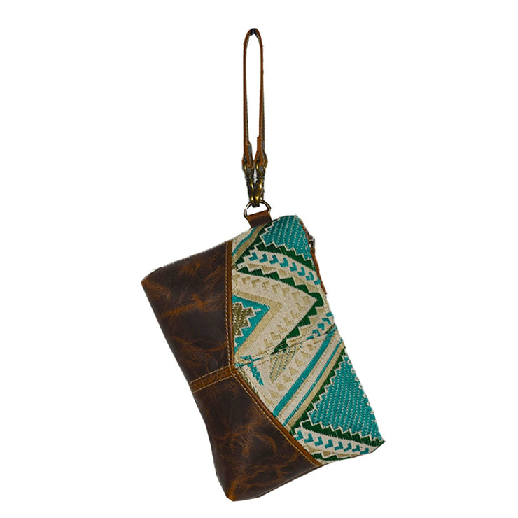 Hlary Pouch