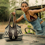 Csedar Messenger Bag