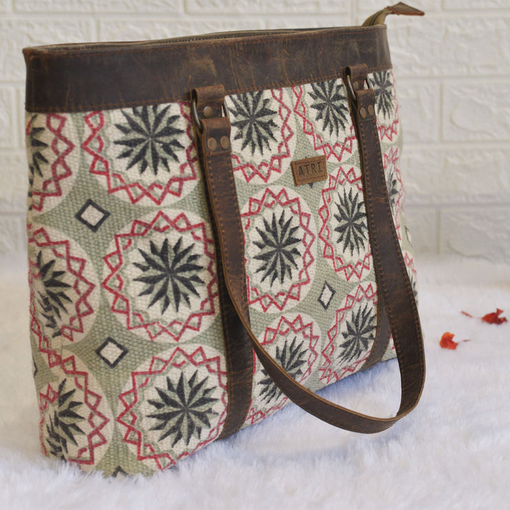 Stelo Box Office Tote Bag