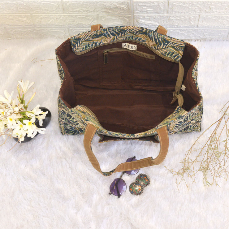 Styllor Box Cum Office & Travelling Bag