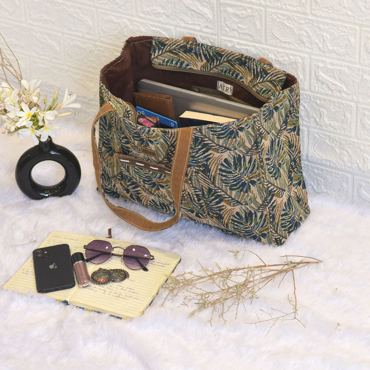 Styllor Box Cum Office & Travelling Bag