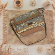 Flap Wrislet Bag