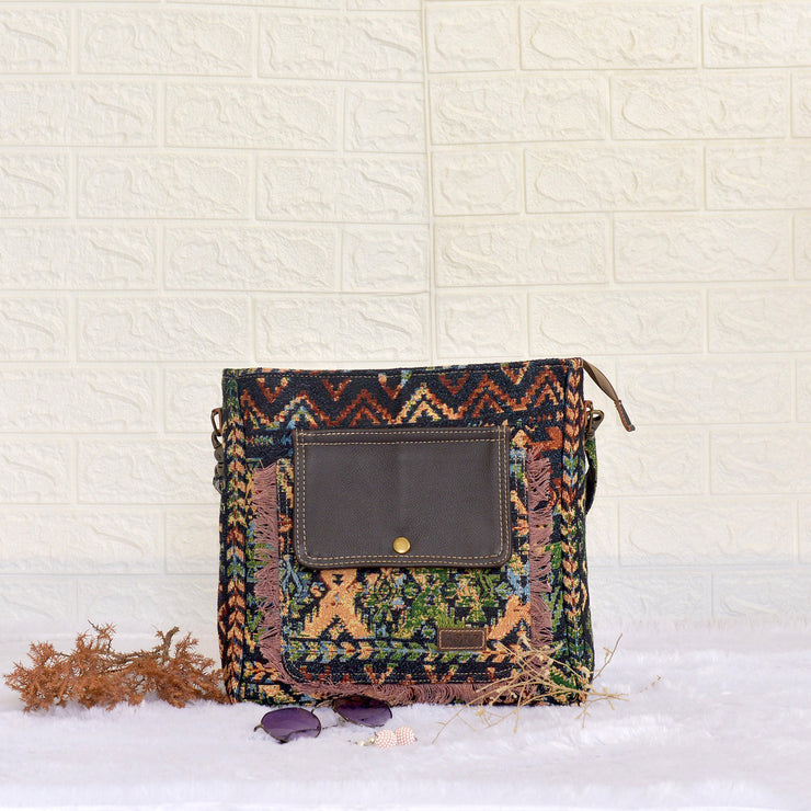 Lipo Shoulder Bag